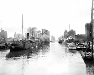 Elevators: River - Boats - Transport - Buffalo