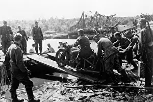 Grimm: River crossings of German troops on the Eastern Front, 1941