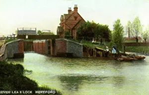 Hertford: River Lea and Lock, Hertford