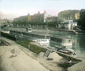 Josefs: The river lock isle and the Schuetzenhaus