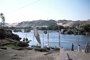 Cataract: River Nile, Egypt - view toward first cataract at Aswan