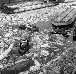 Begins: River port in Tyumen, 1970