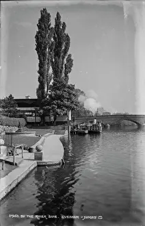 Riverside: By the River Side, Evesham