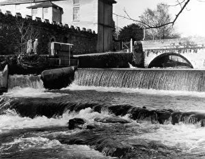 Weirs: RIVER TAVY WEIR