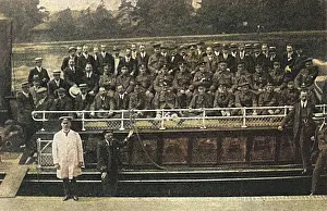 Sunbury: River trip for wounded soldiers, WW1