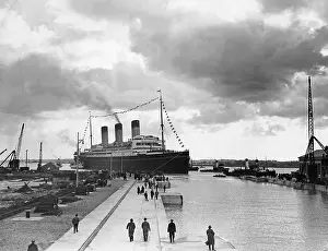 Enters: RMS Majestic, 1934
