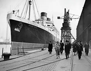 Harewood: RMS Mauretania, 1940