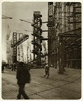 Browns: R.M.S. Queen Mary under construction, Clydebank