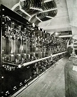 Vast: RMS Queen Mary, engine room