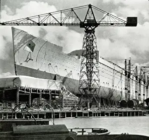 Clyde: RMS Queen Mary ready for launch on River Clyde