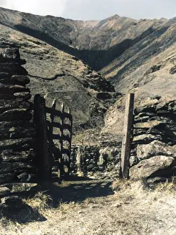 Upcolourisedpic: ROAD TO BLENCATHRA