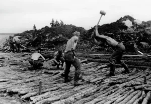 Bauer: Road construction in the Yugoslavian campaign, 1941