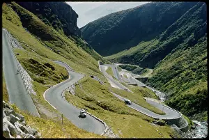 Hairpin: Road - Serpentine - Mountain - Switzerland