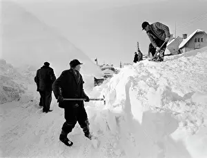 Hory: Road - snow - removal - calamity