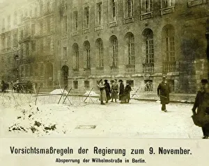 Fencing: Roadblock in the Berlin Wilhelmstrasse, 1919