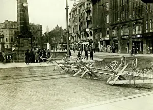 Tramway: Roadblock on the Friedrichs Bridge, 1919