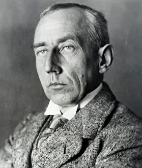 Amundsen: Roald Amundsen