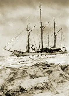 Expeditions: Roald Amundsen