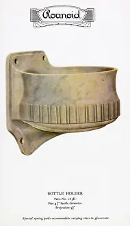Holders: Roanoid bakelite bottle holder