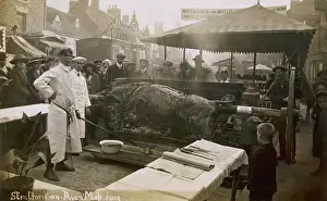 Roasting: ROASTING AN OX 1918