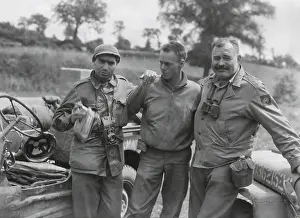 Capa: Robert Capa (left) and Ernest Hemingway (right)
