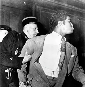 Punched: Robert Change Alias, Dynamite Jefferson