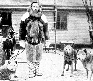 Peary: Robert E. Peary and some husky dogs, 1909