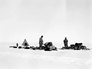 Pitching: Robert Falcon Scott, Terra Nova Expedition, Antarctic