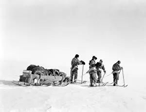 Pitching: Robert Falcon Scott, Terra Nova Expedition, Antarctic