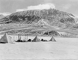 Pitching: Robert Falcon Scott, Terra Nova Expedition, Antarctic