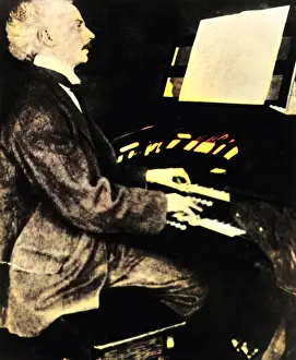 ROBERT HOPE-JONES
