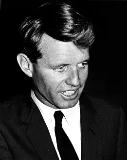 Mimik: Robert Kennedy