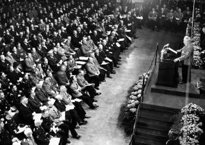 Eltz: Robert Ley at the joint annual meeting of the Reich Cham