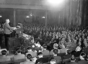 Atrium: Robert Ley speaks to foreign liaisons of the DAF, 1943