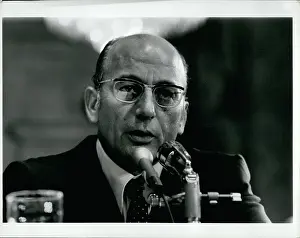 Watergate: Robert Mardian testifying before Watergate hearing