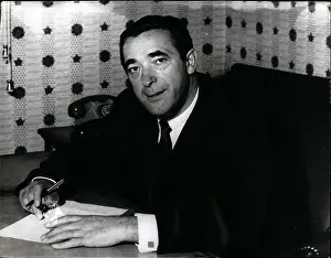 Bids: Robert Maxwell