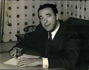 Bids: Robert Maxwell