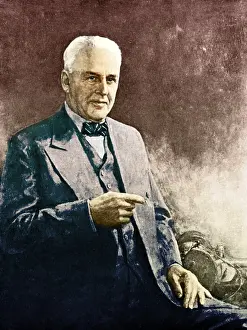 Molecular: Robert Millikan, American Physicist