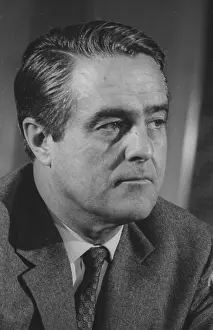 Mcgovern: Robert Sargent Shriver Jr