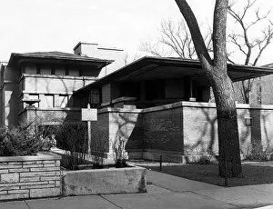 Robie: The Robie House, designed by Frank Lloyd ?