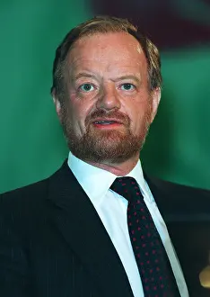 Tade: Robin Cook MP