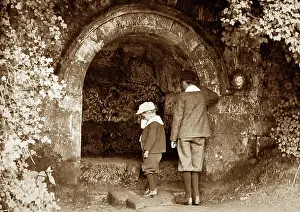 Hoods: Robin Hood's Well, Studley Royal Park