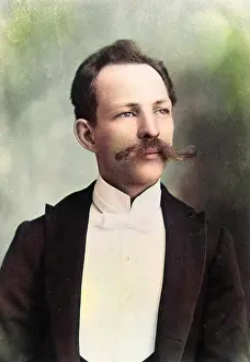 Ellsworth: ROBINSON MAGICIAN