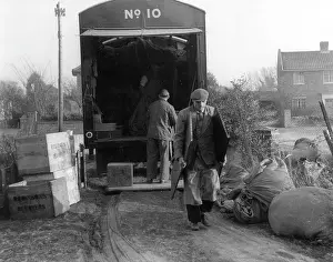 Removals: ROBINSONS REMOVAL MEN