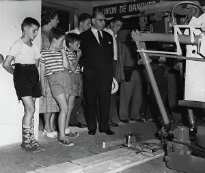 Dealings: Robot demonstration at Atomic Age exhibition, Geneva