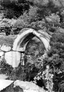 Roche: Roche, the Holy Well 1907