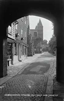 Rochester: Rochester Cathedral from North Gate