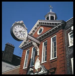 Muddle: ROCHESTER CLOCK 1985