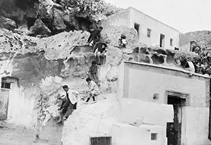 Dwellings: Rock apartment in Almeria, 1932