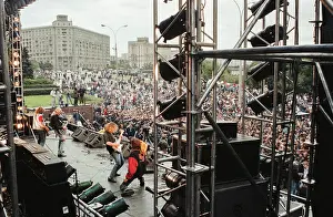 Nemenov: Rock on barricades-92 concert